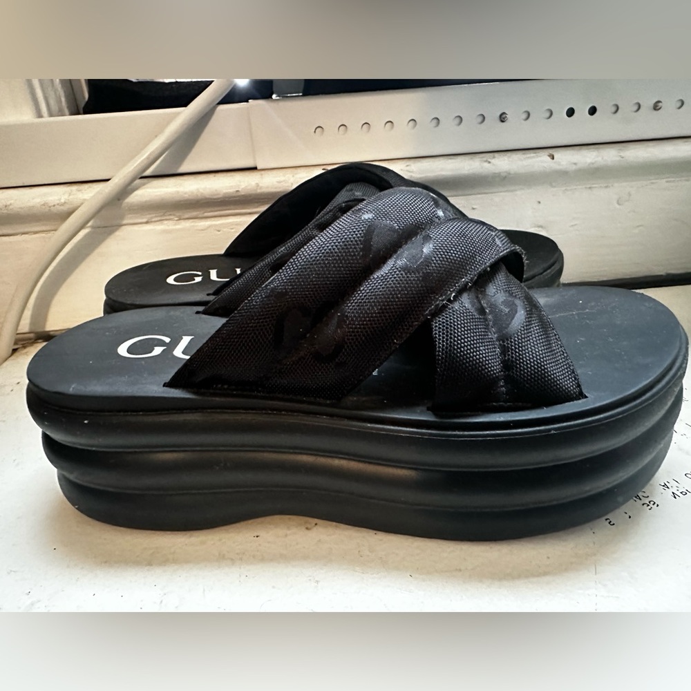 Gucci Women’s GG Platform Slide Sandal